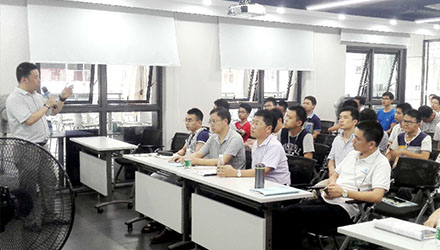 J9����-����վ����