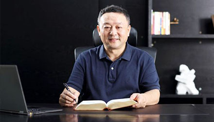 J9����-����վ����