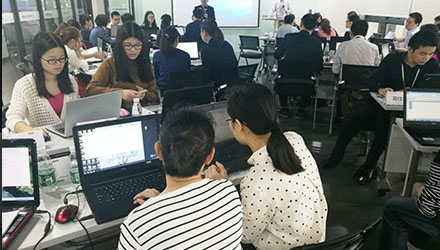 J9����-����վ����