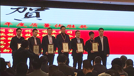 J9����-����վ����