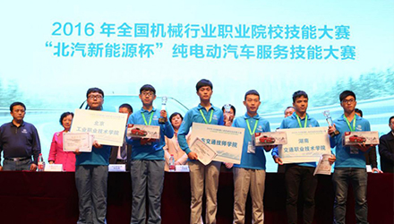 J9����-����վ����