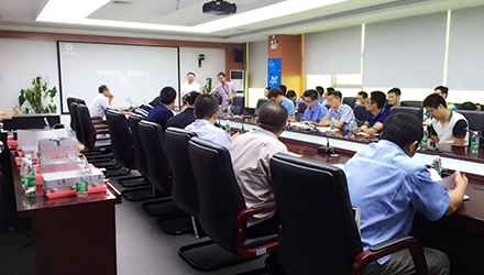 J9����-����վ����