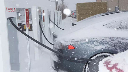 J9����-����վ����