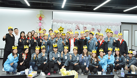 J9����-����վ����