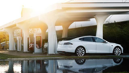 J9����-����վ����