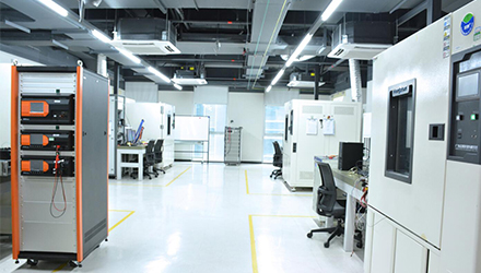 J9����-����վ����