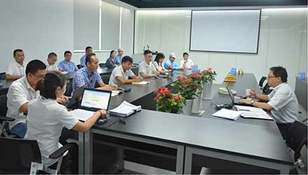 J9����-����վ����