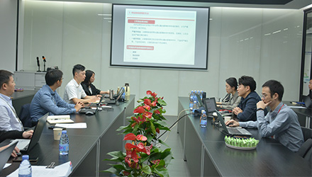 J9����-����վ����