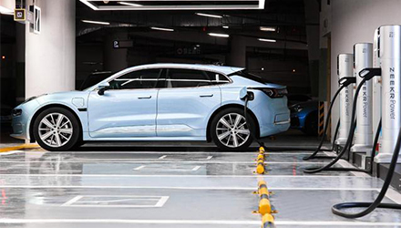 J9����-����վ����