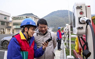 J9����-����վ����