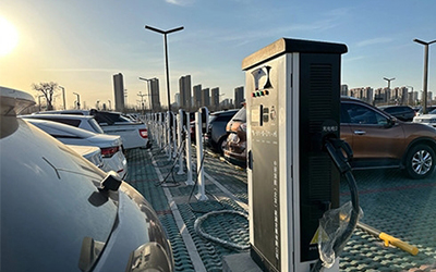 J9����-����վ����